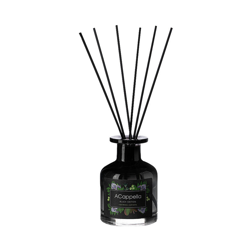 kvapas namams su lazdelemis black edition